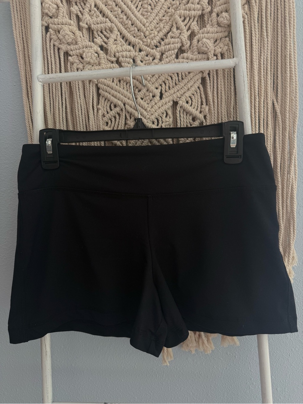 Marika Shorts